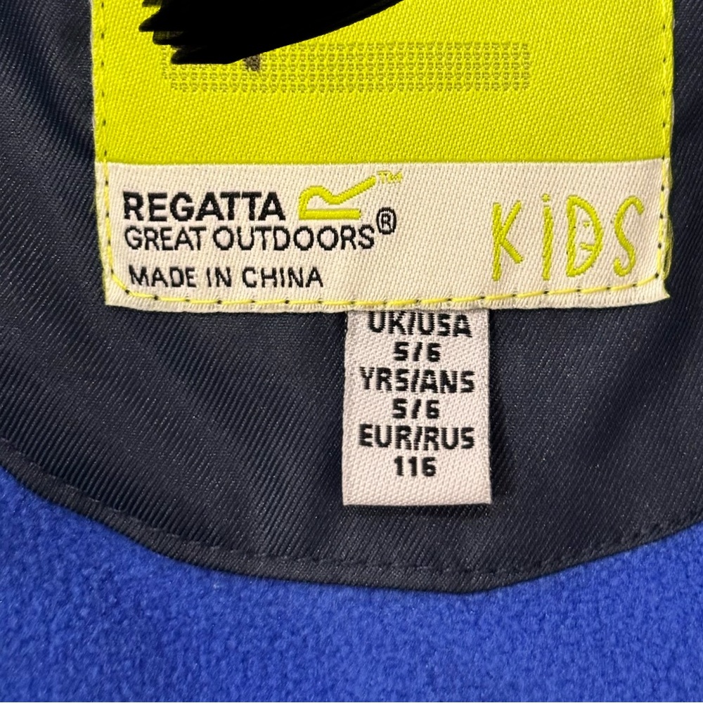 Regatta Great Outdoors Kids Hooded Parka Lightweight with Fur Trim - Picture 4 of 7
